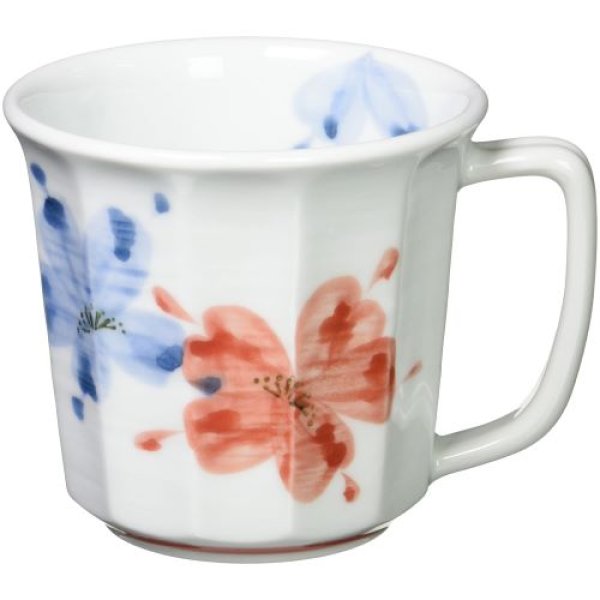 画像1: 波佐見焼 「かるがる」 軽量 マグカップ 呉須花絵柄 赤色 電子レンジ可 食洗機可 日本製 32022 [ B071NRFHG6 / 4965451320229 / 32022 ] (1)